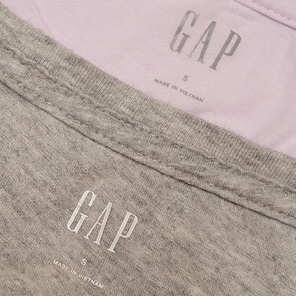 Gap Basic Crew Neck Tees Set of Two Short Sleeves Size Small 100% Cotton - Picture 6 of 9